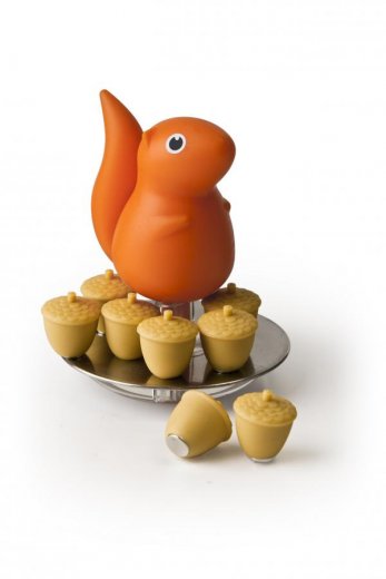 Stojan s magnetkami Qualy Magnetic Squirrel & Acorn - oranžový