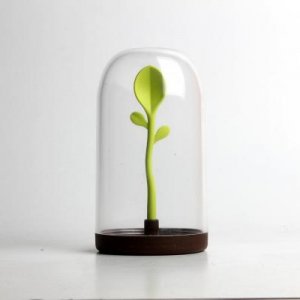 Dóza na potraviny s lyžičkou Qualy Sprout Jar