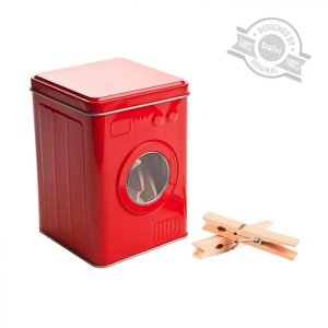 Plechovka so štipcami BALVI Washing Mashine- červená