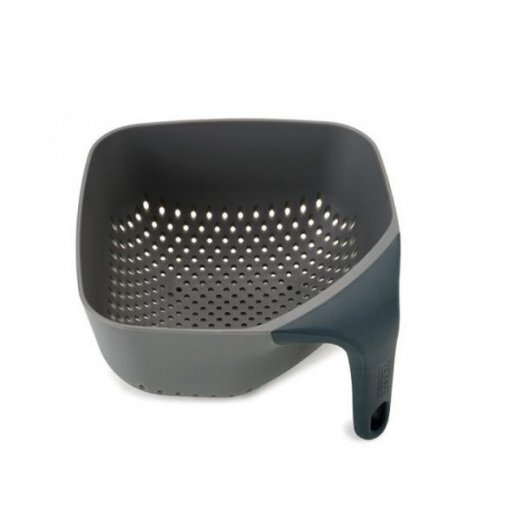 Kubický cedník JOSEPH JOSEPH Square Colander™- stredný/šedý