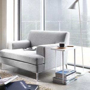 Stolík so stojanom na časopisy Yamazaki Tower Magazine Rack&Table - biely