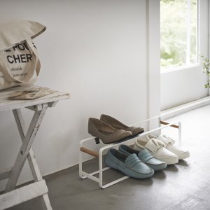 Stojan na topánky YAMAZAKI Tosca Shoe Rack, biely (kov, drevo)
