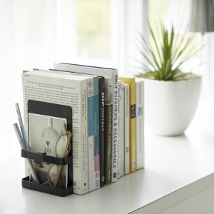 Knižné zarážky YAMAZAKI Tower Bookends čierna