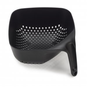 Kubický cedník JOSEPH JOSEPH Square Colander™- veľký/šedý