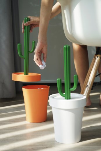 Odpadkový kôš QUALY, (kaktus) oranžový-zelený, plast