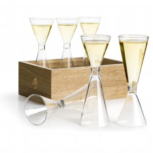 Obojstranné štamperlíky s dubovou krabičkou SAGAFORM Schnapps Set (2 cl/4 cl.,) 6 ks.