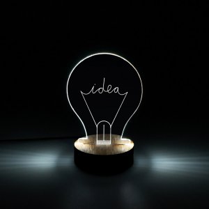 Dekorativna USB lampa BALVI Idea